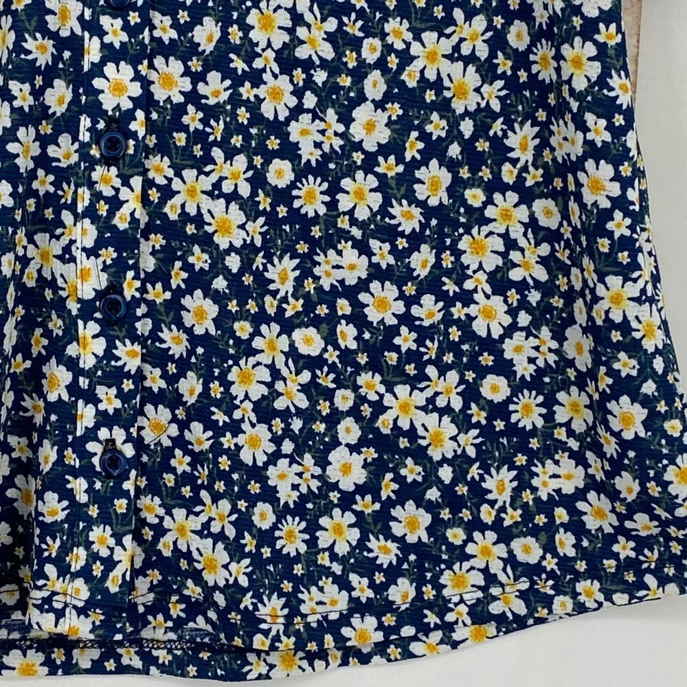 Indigo Rose Juniors Size Medium Button Front Blouse Blue Yellow Floral Print - Picture 3 of 10